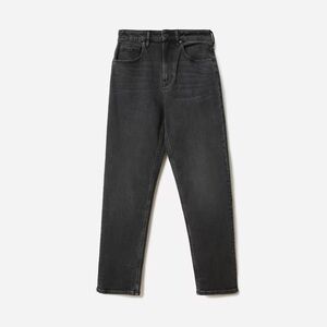 Everlane • Curvy Cheeky Washed Black Denim Jeans